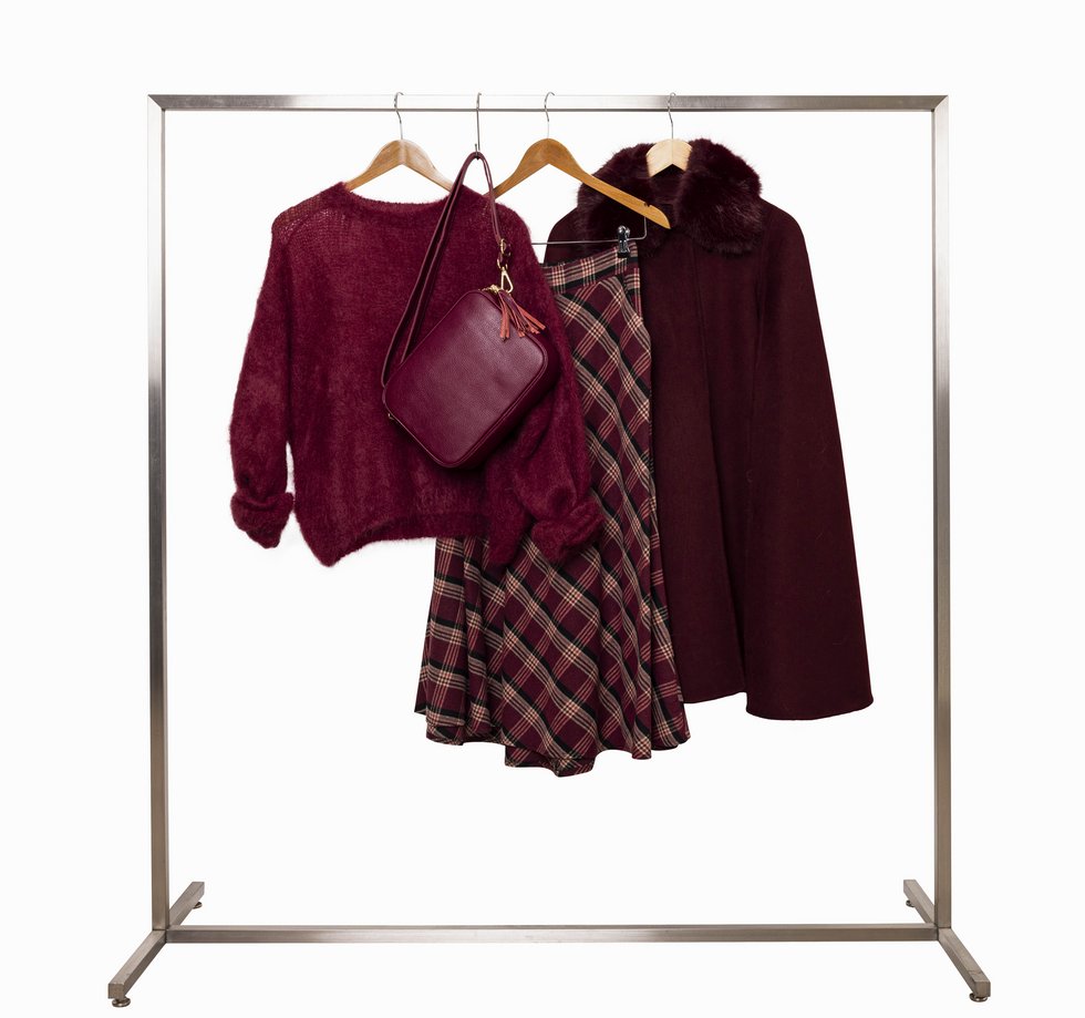 Fioretta Pulli: 129,- Tasche: 79,- Rock: 79,- Cape: 199,-