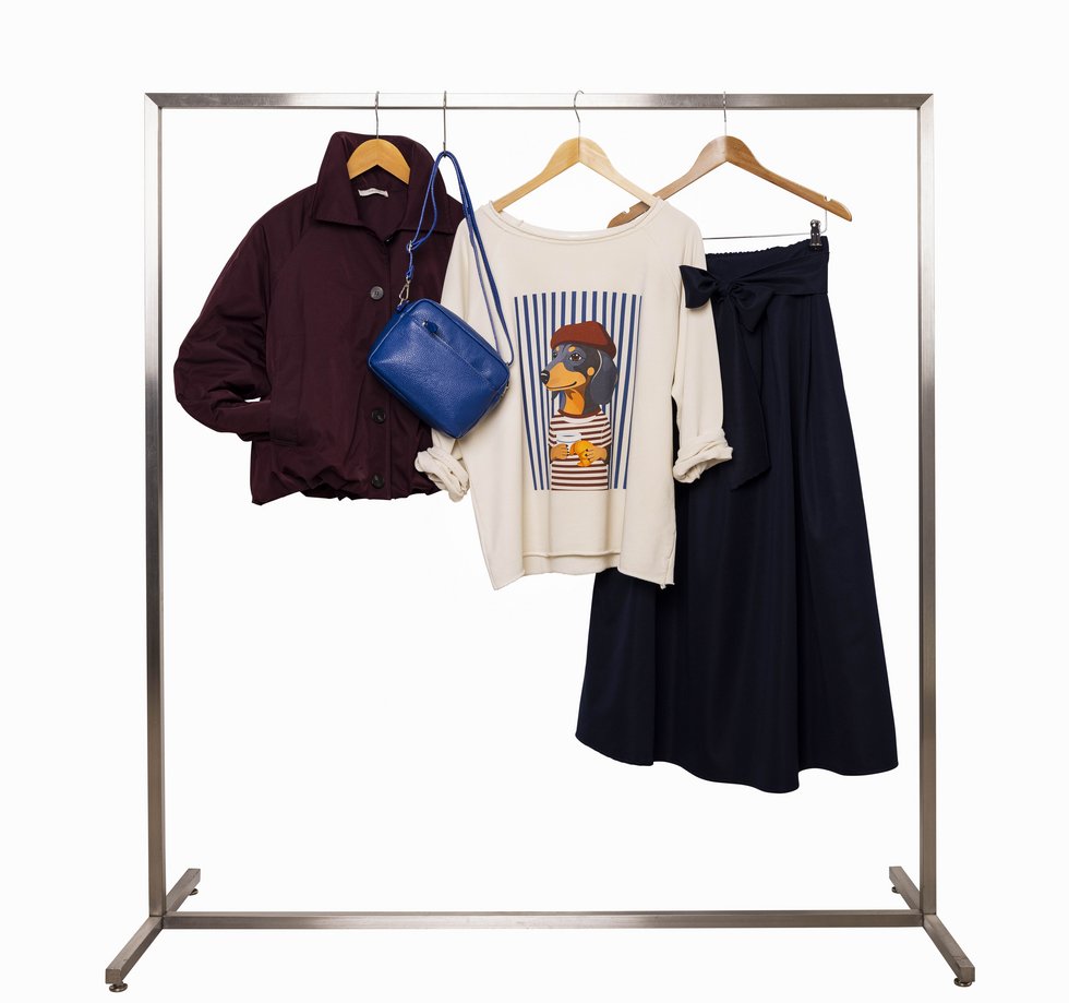 Fioretta Jacke: € 139,- Tasche: € 89,- Pulli: € 69,- Rock: € 89,-